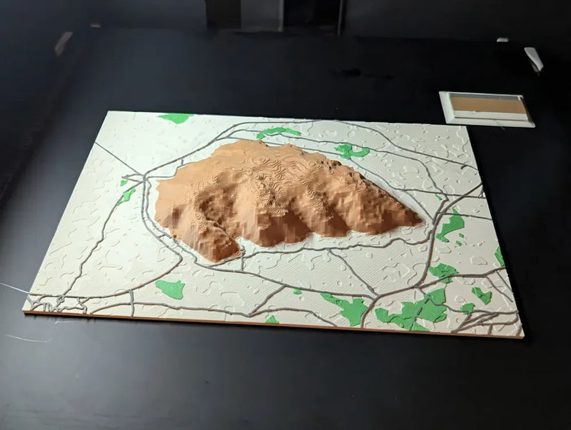 Uluru / Ayers Rock 3D Miniature – Multi-Coloured Landmark Art & Gift