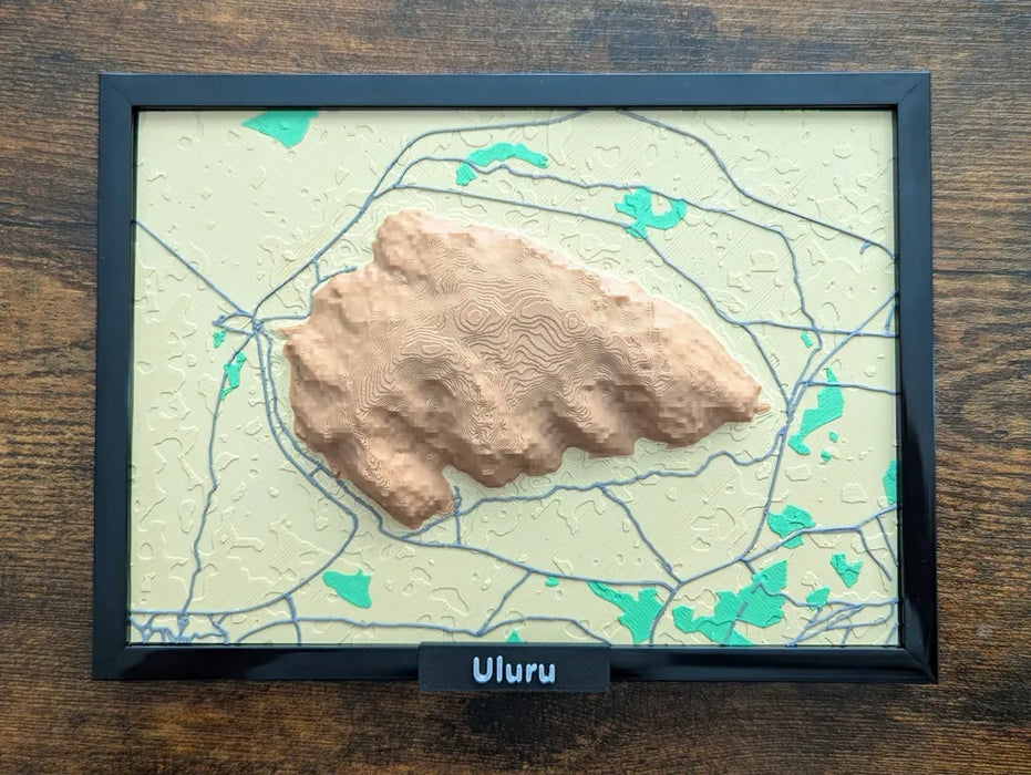 Uluru / Ayers Rock 3D Miniature – Multi-Coloured Landmark Art & Gift