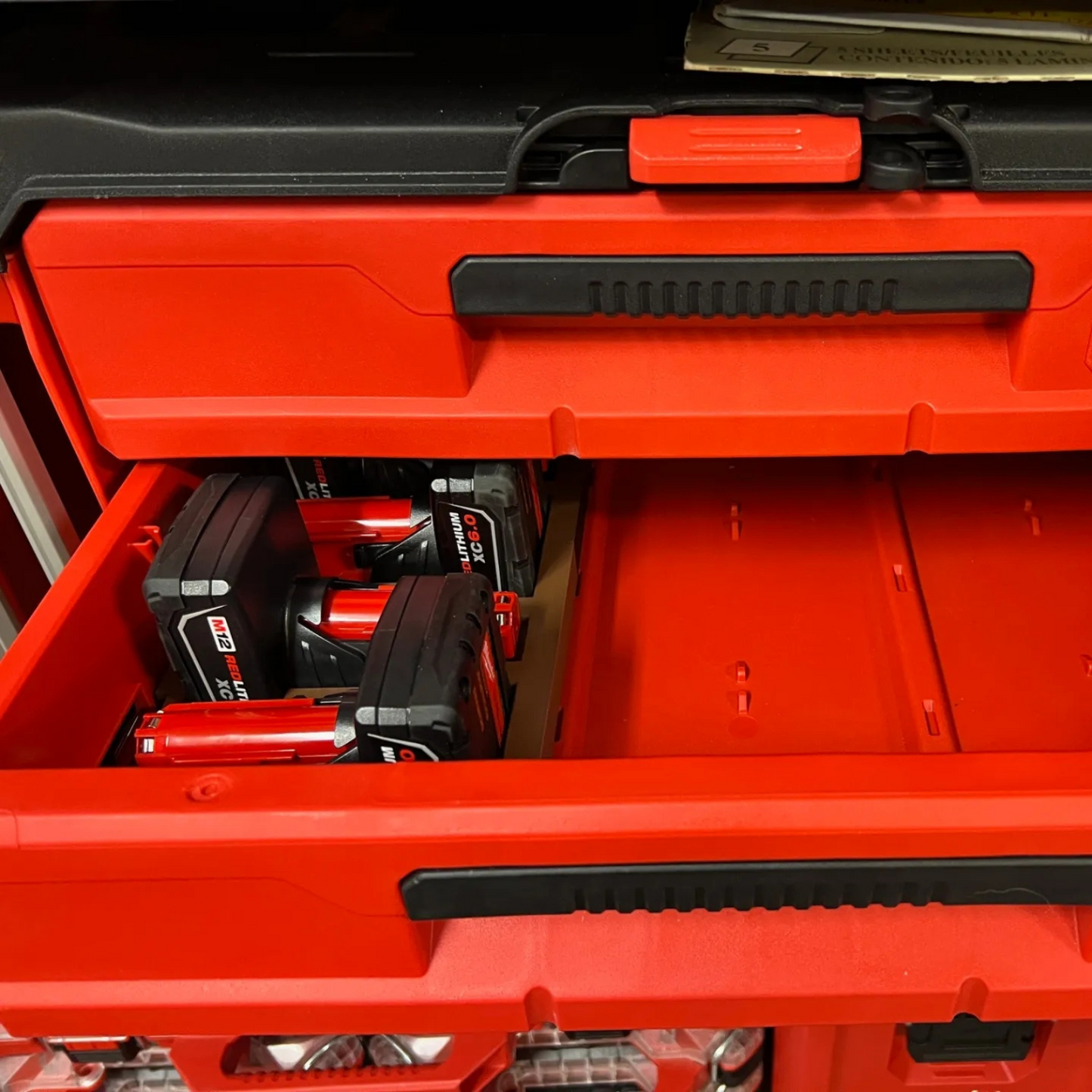 Milwaukee PackOut Drawer M12 XC Insert – Custom Battery Storage Solution