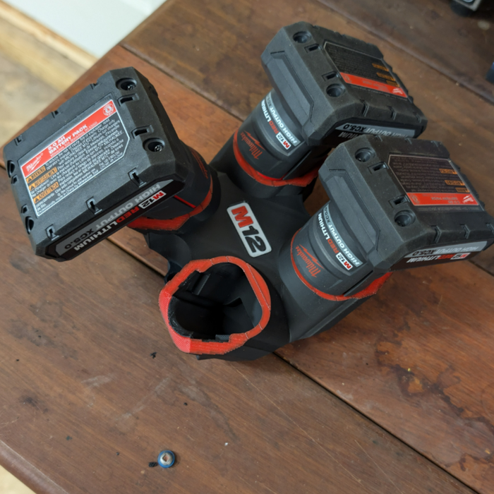 Milwaukee M12 4× Battery Wall Mount – Compact, Clean & Built Tough