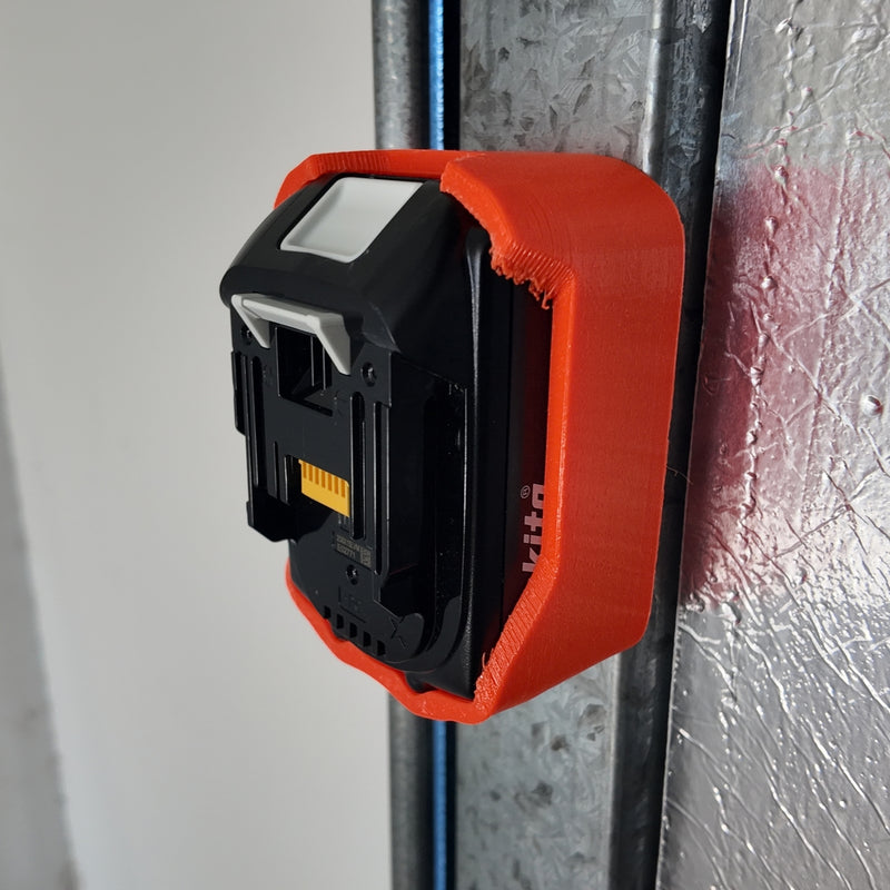 Magnetic Battery Case for Makita 18V 4Ah / 5Ah – 2 or 3 Magnets