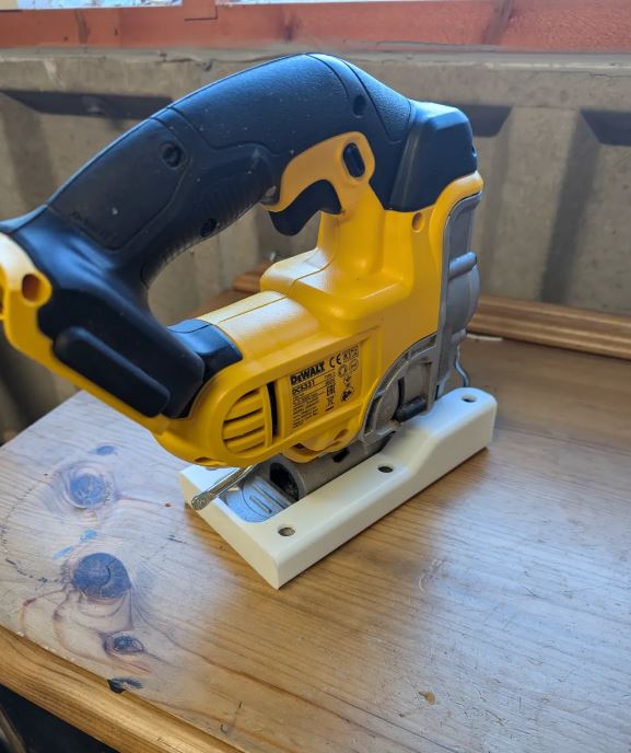 DeWalt jigsaw mount for under shelf or workbench, Australian made 3D printed storage – photo 3