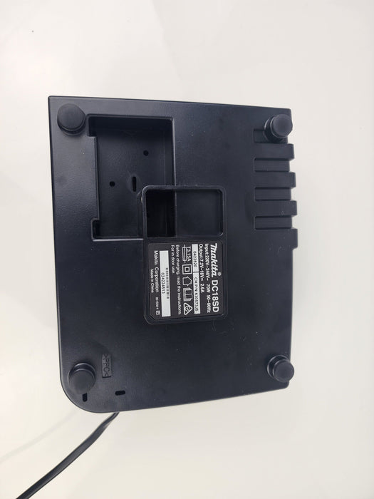 Makita 18V DC18 Charger Mount – Secure and Convenient Charging Solution