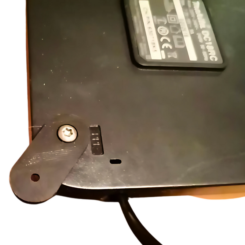 Makita 18V charger wall mount foot, Australian made 3D printed – photo 3