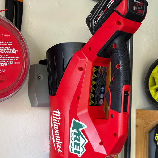 Milwaukee M18 blower 3017-20 wall mount – photo 2